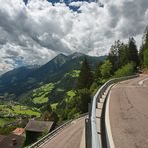 Serpentinen in Südtirol