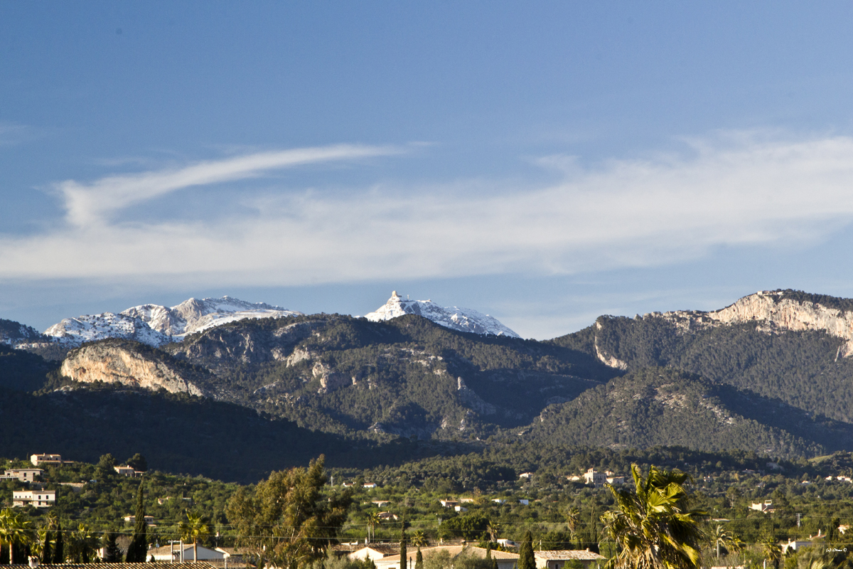 Serra de Tramuntana mit Schnee