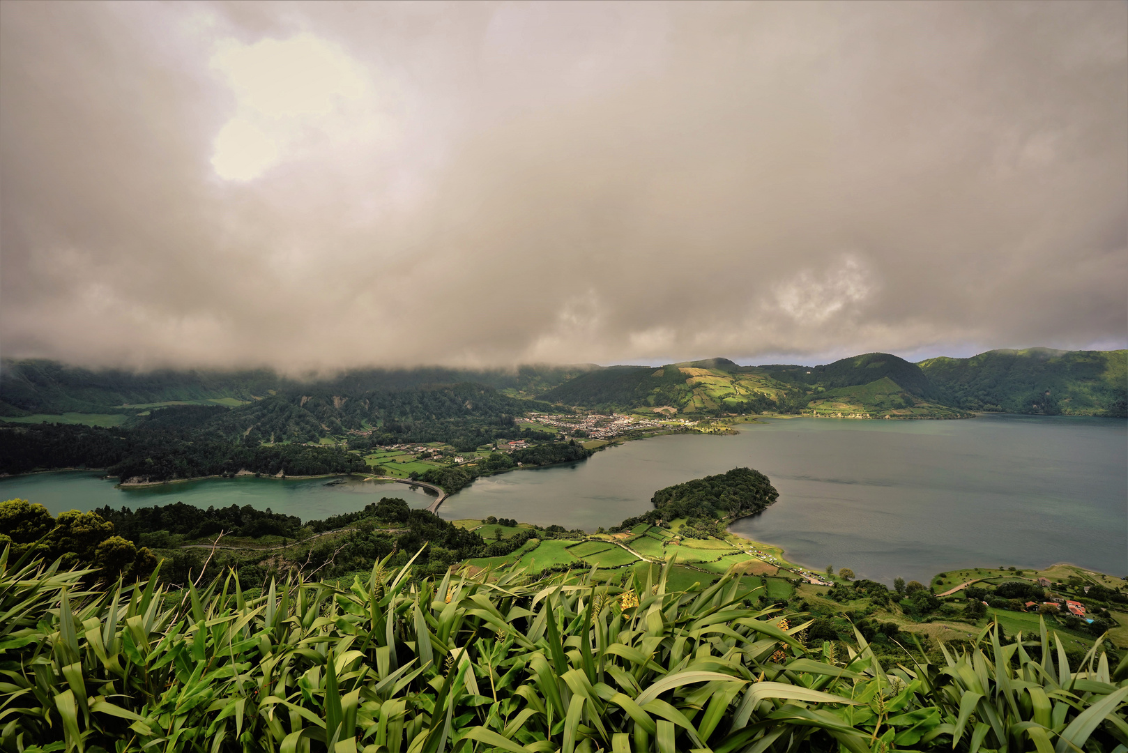 Sete Cidades crater panorama