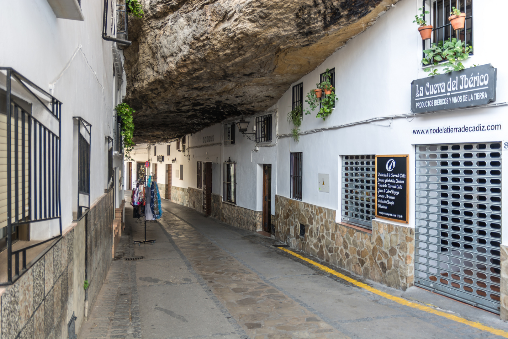 Setenil de las Bodegas