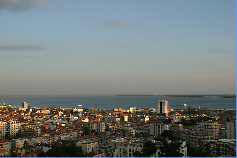 Setúbal am frühen Abend