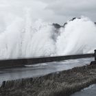 Seul face à la vague