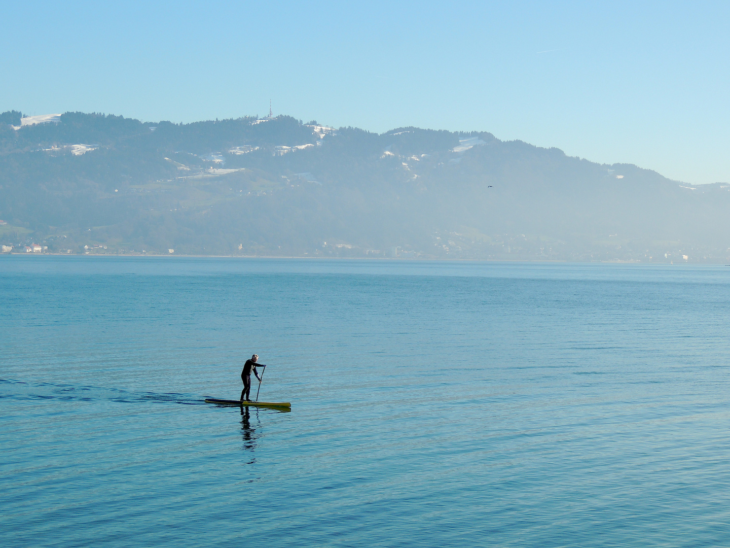 Seul sur la lac