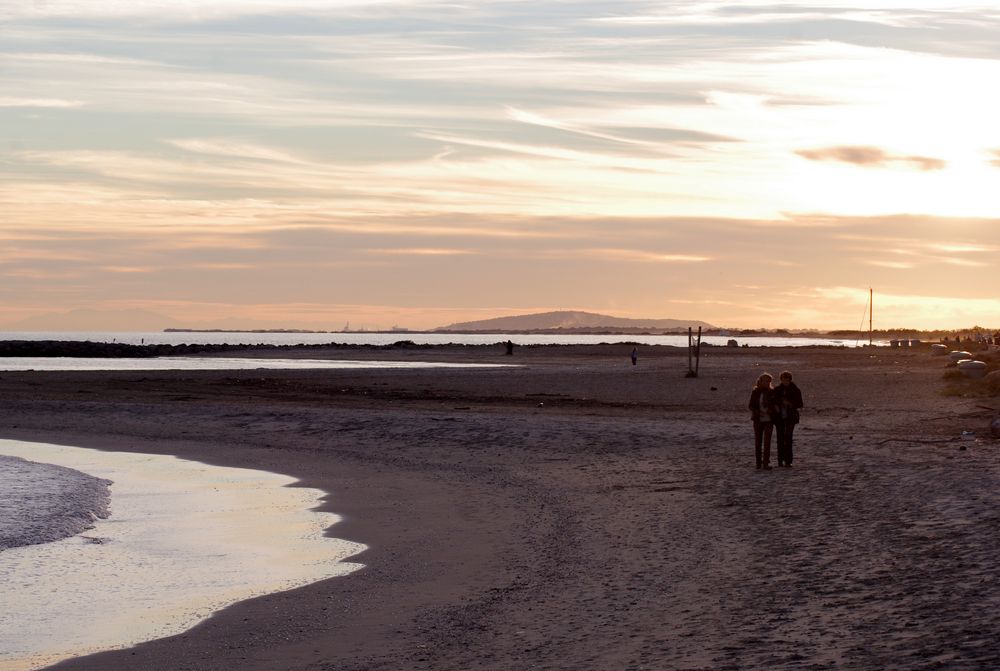 Seuls sur la plage .......