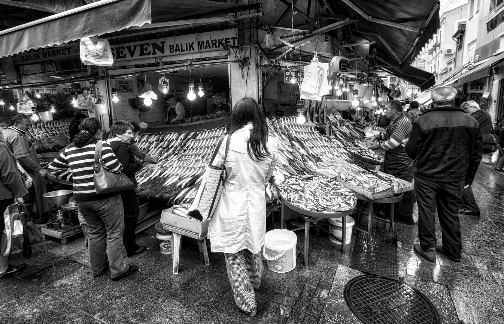 Seven Balik Market ...