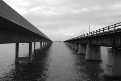 Seven Mile Bridge - Old and New Build