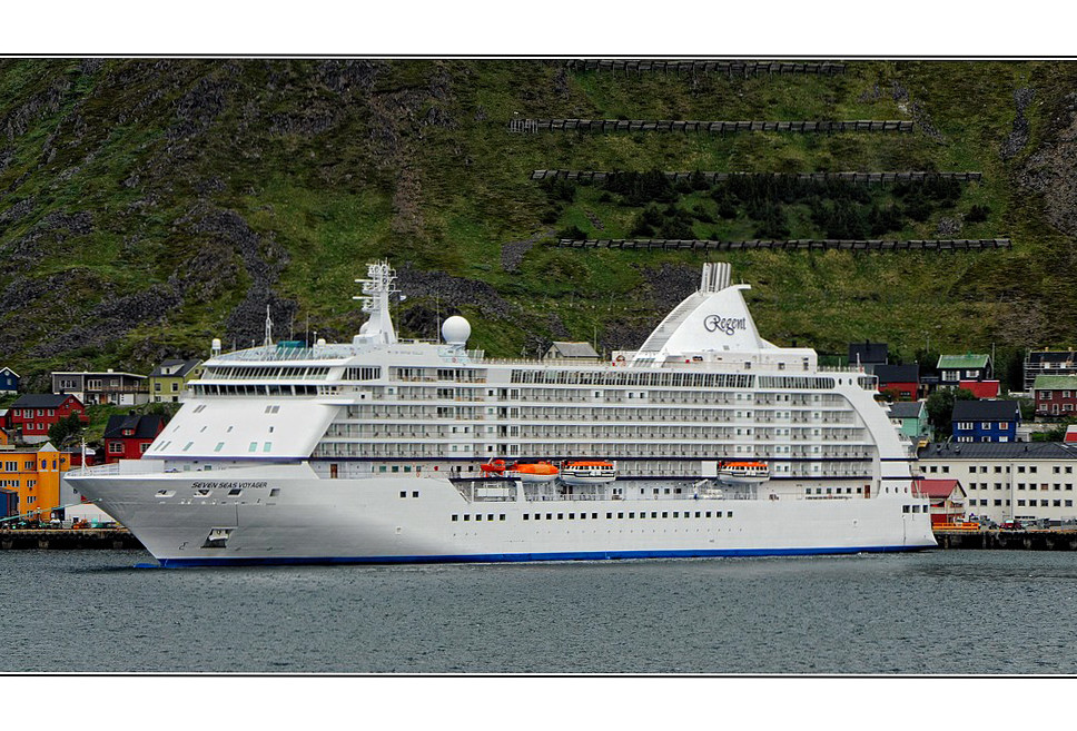 SEVEN SEAS VOYAGER