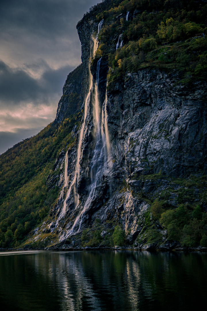 Seven Sisters waterfall in Geiranger fjord