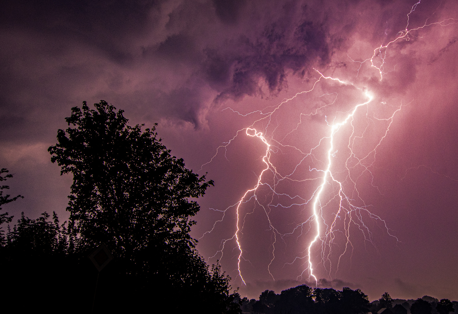 Severe Nightstorm