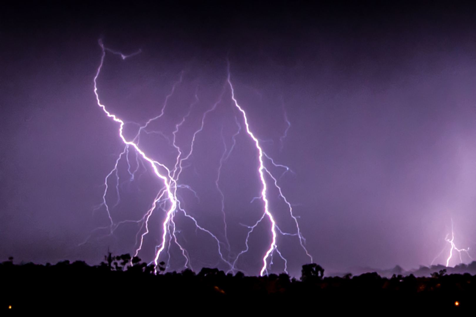 Severe Thunderstorm