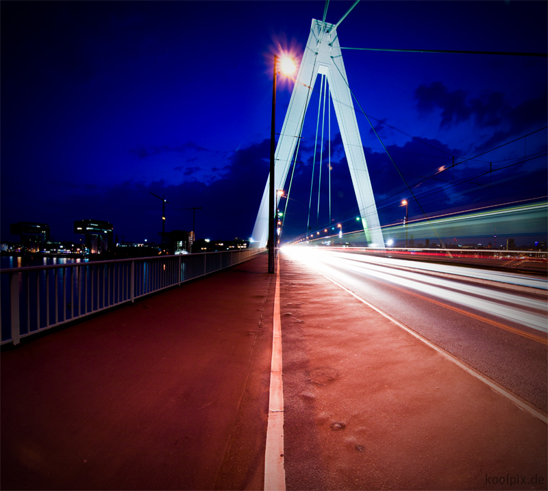 Severinsbrücke / Köln