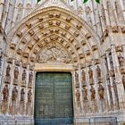 Sevilla 10 - Kirchen-Eingangsportal