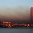 Sevilla amanece cubierta de contaminación