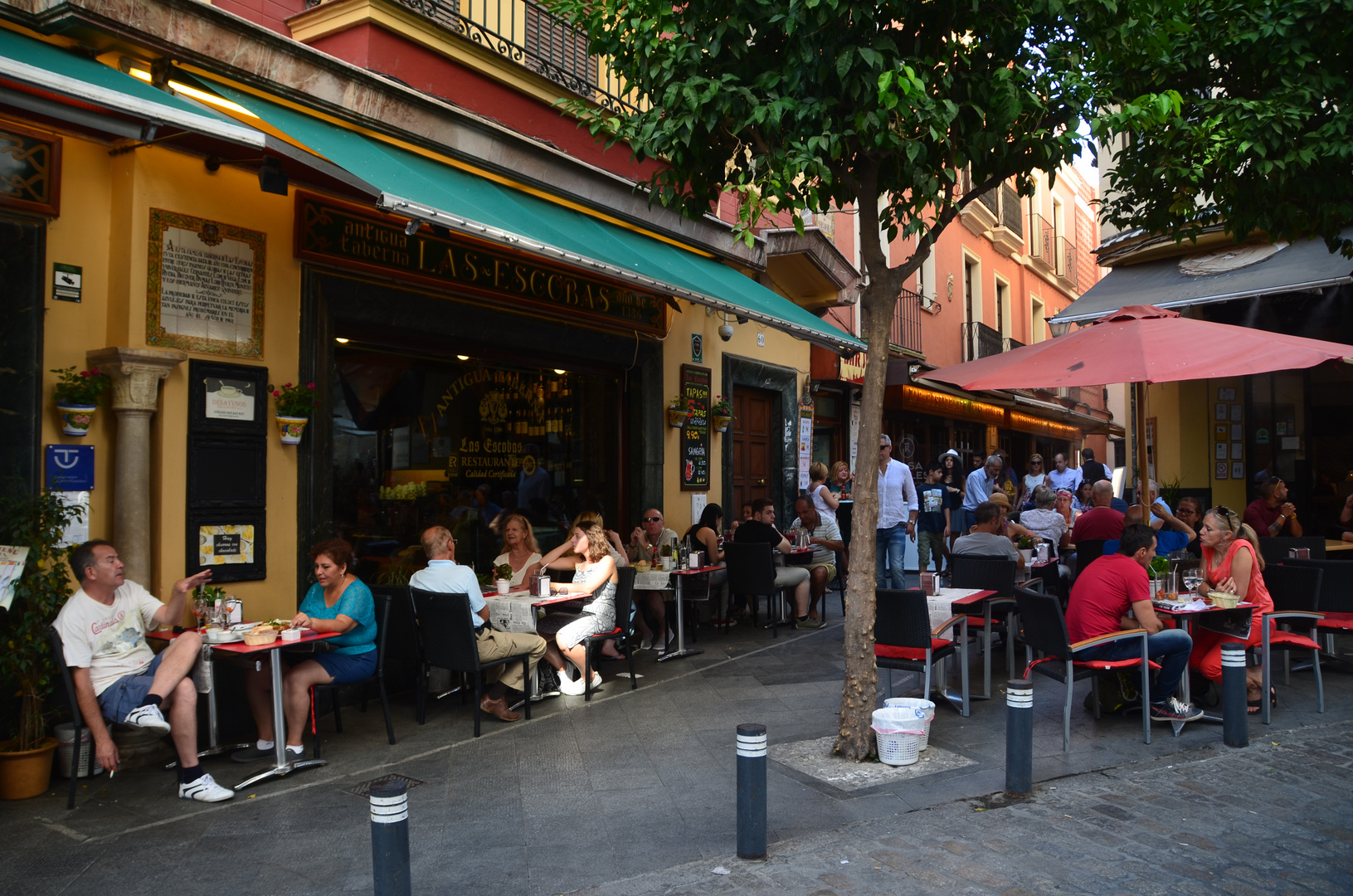 Sevilla, Barrio de Santa Cruz