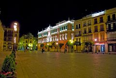 Sevilla bei Nacht