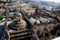 Sevilla: Blick über die Kathedrale