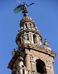 Sevilla: der Glockenturm der Kathedrale - Detail-Ansicht
