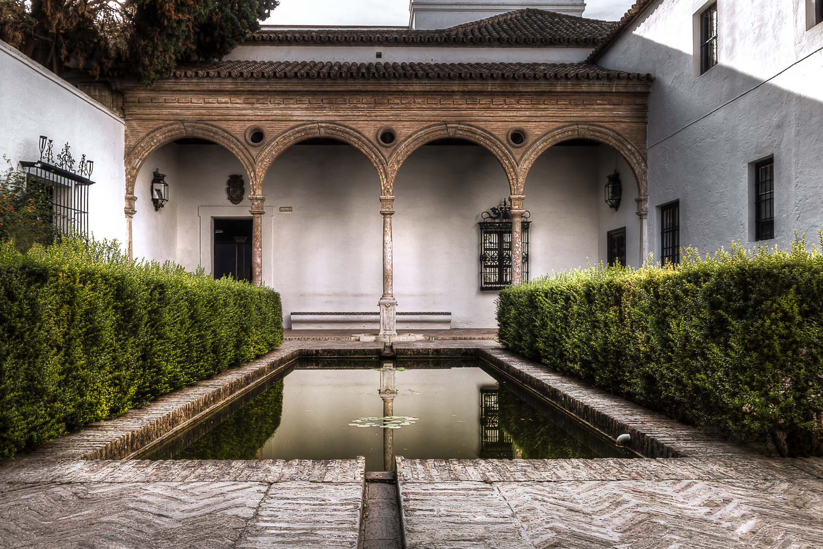 Sevilla - Innenhof im "Real Alcázar de Sevilla"