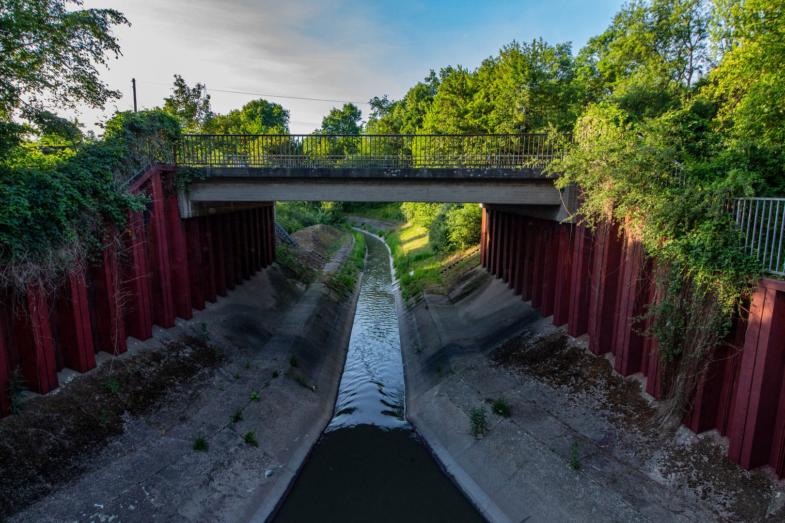 Sewage runoff into the Emscher