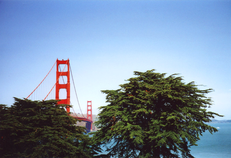 SF Golden Gate Bridge (April 2002)