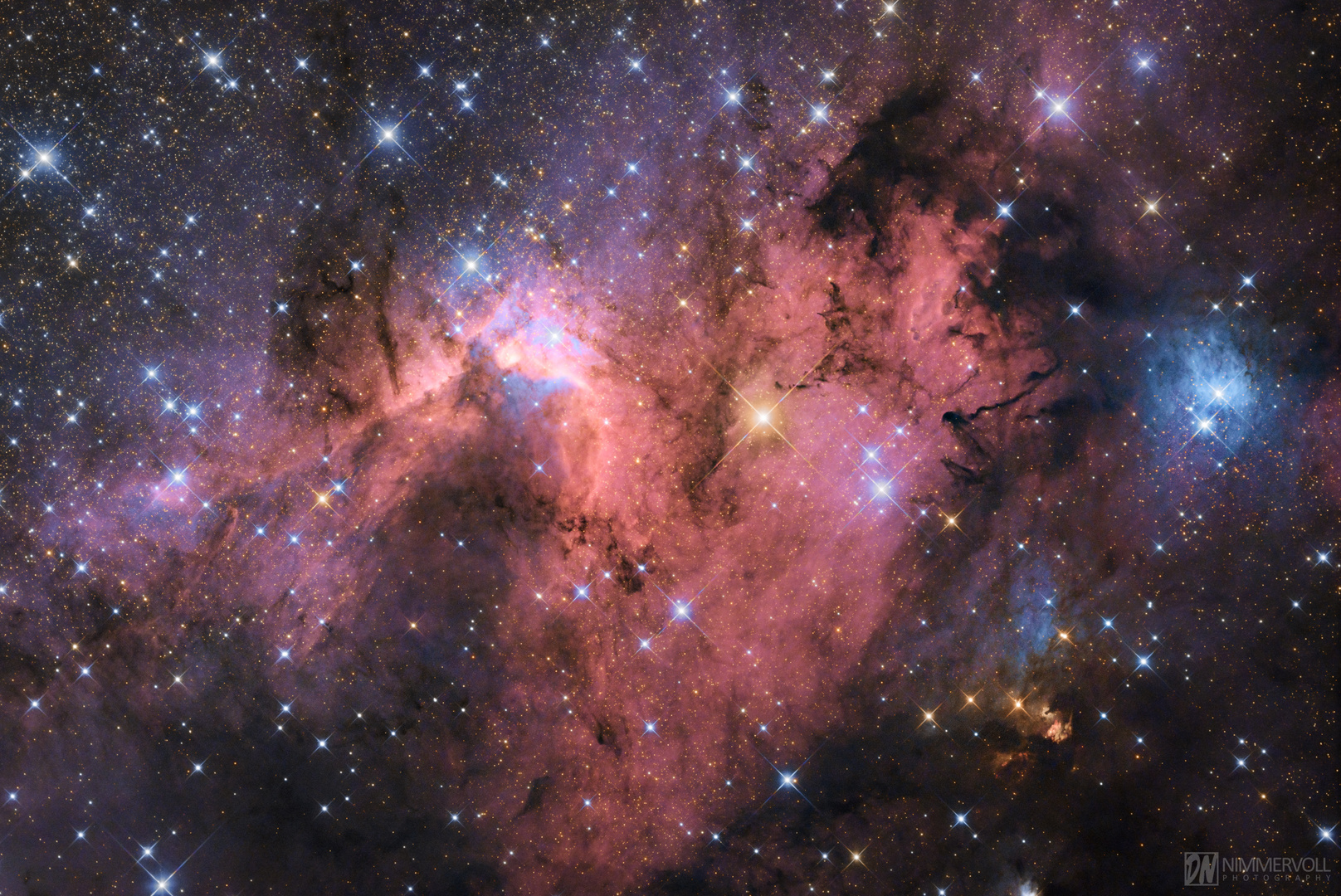SH2-155 – Cave Nebula