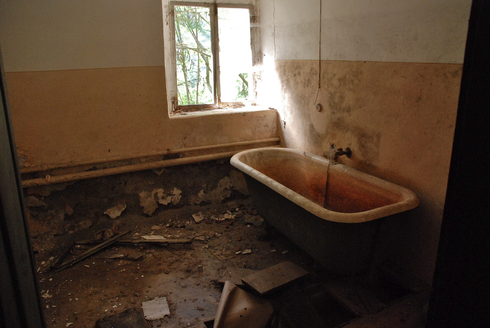 Shabby Bath….