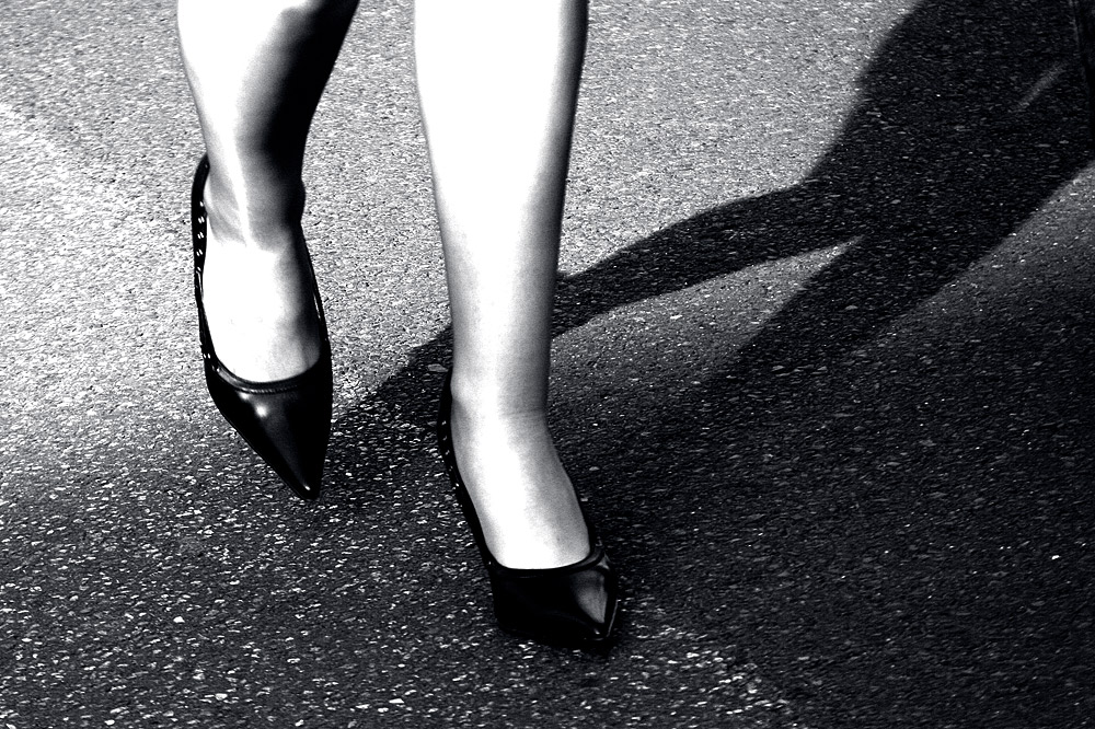 shadow and heels