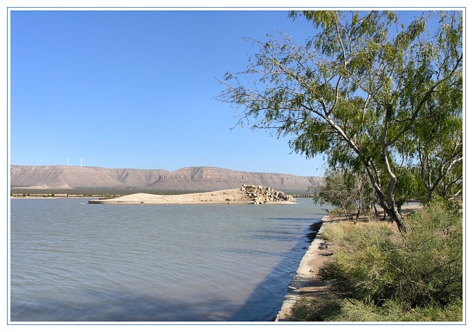 shadow mountain lake