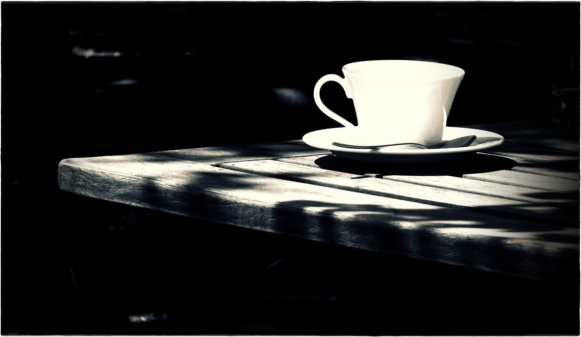 Shadows and Cafe