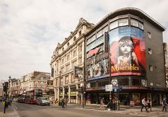 Shaftesbury Avenue - 01