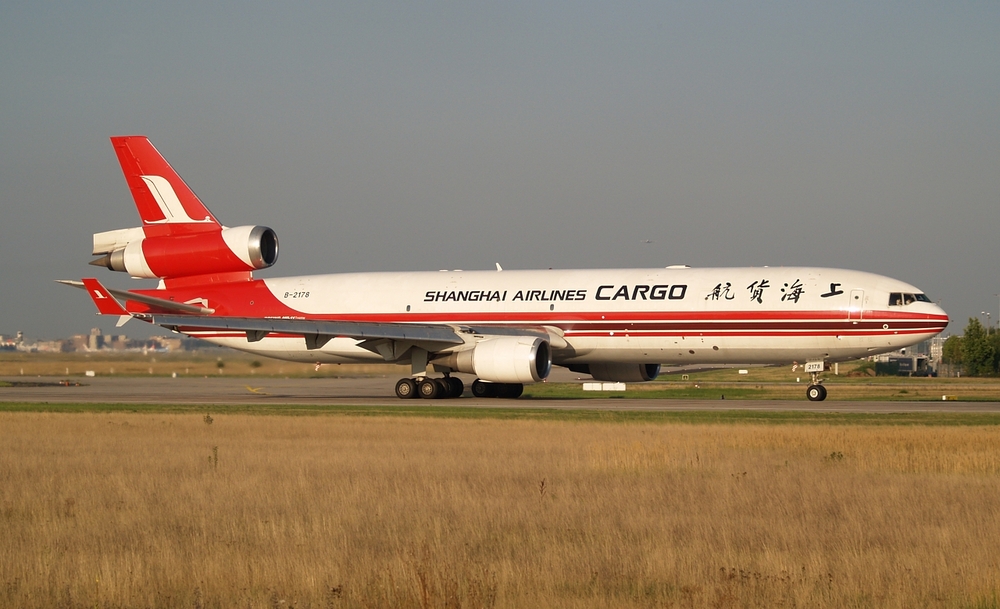 Shanghai Airlines Cargo MD11 Foto & Bild luftfahrt, cargomaschinen
