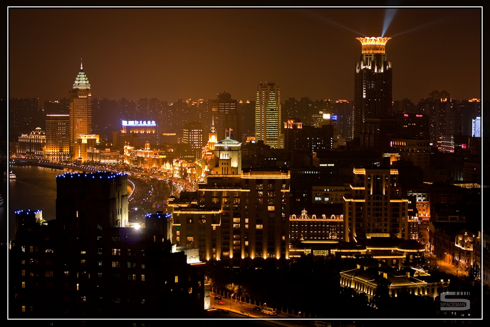 Shanghai bei Nacht