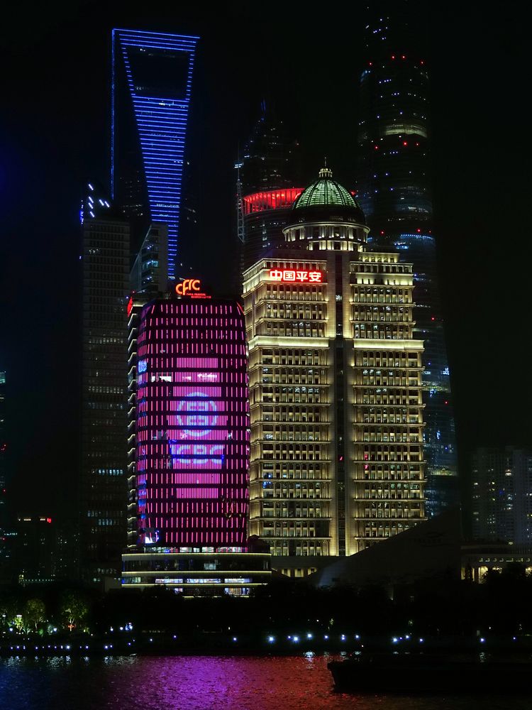 Shanghai bei Nacht