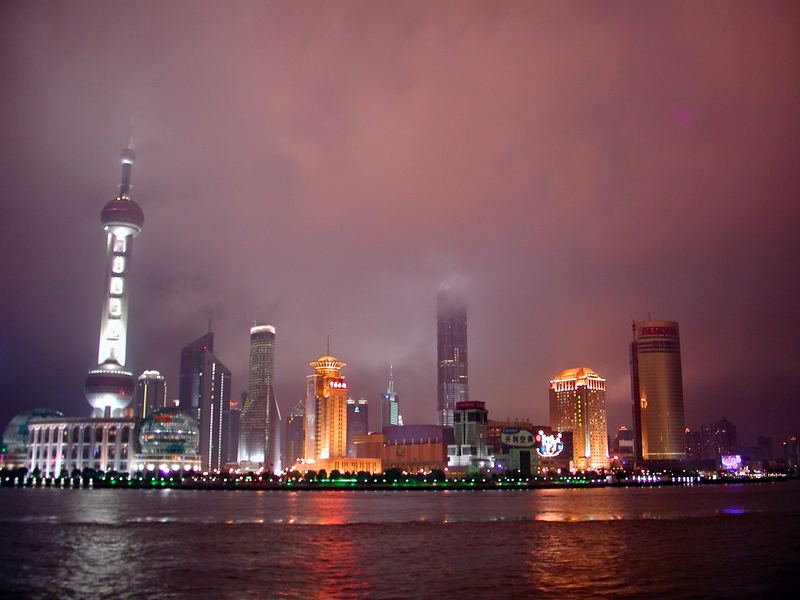 Shanghai im Nebel