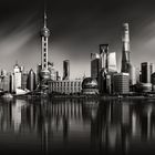 Shanghai-Skyline-Reftections-Platin-80x120cm
