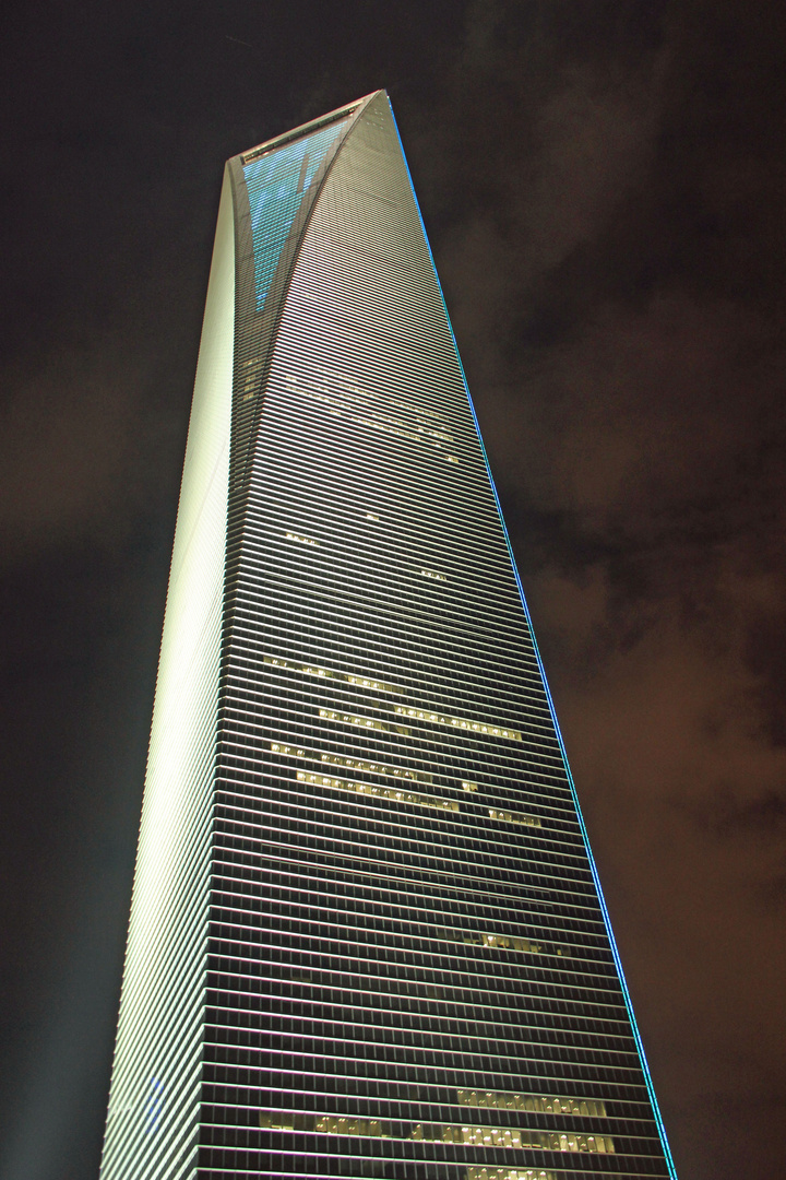 Shanghai - WFC by night