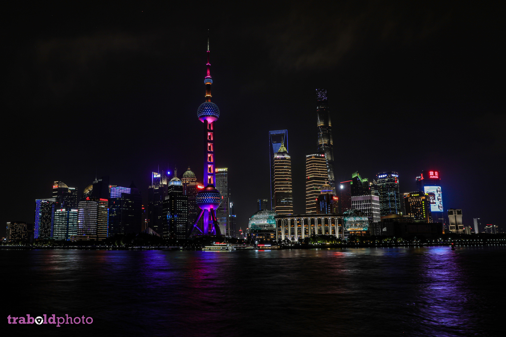 Shanghai's Bund in bunt