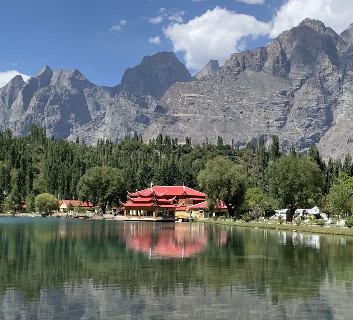 Shangri La Resort Skardu 