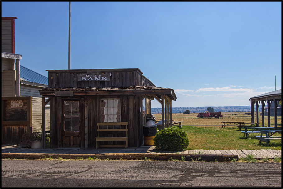 Shaniko Bank