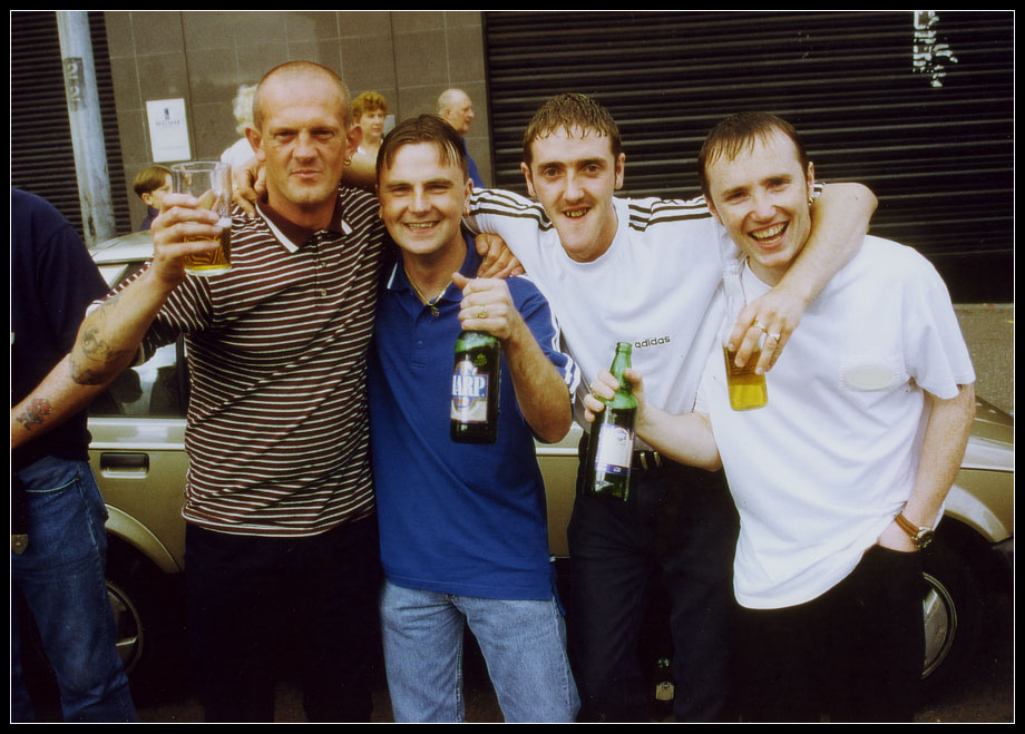 Shankill Road '…in commemoration of one of us who died on duty'