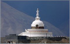 Shanti Stupa bei Leh