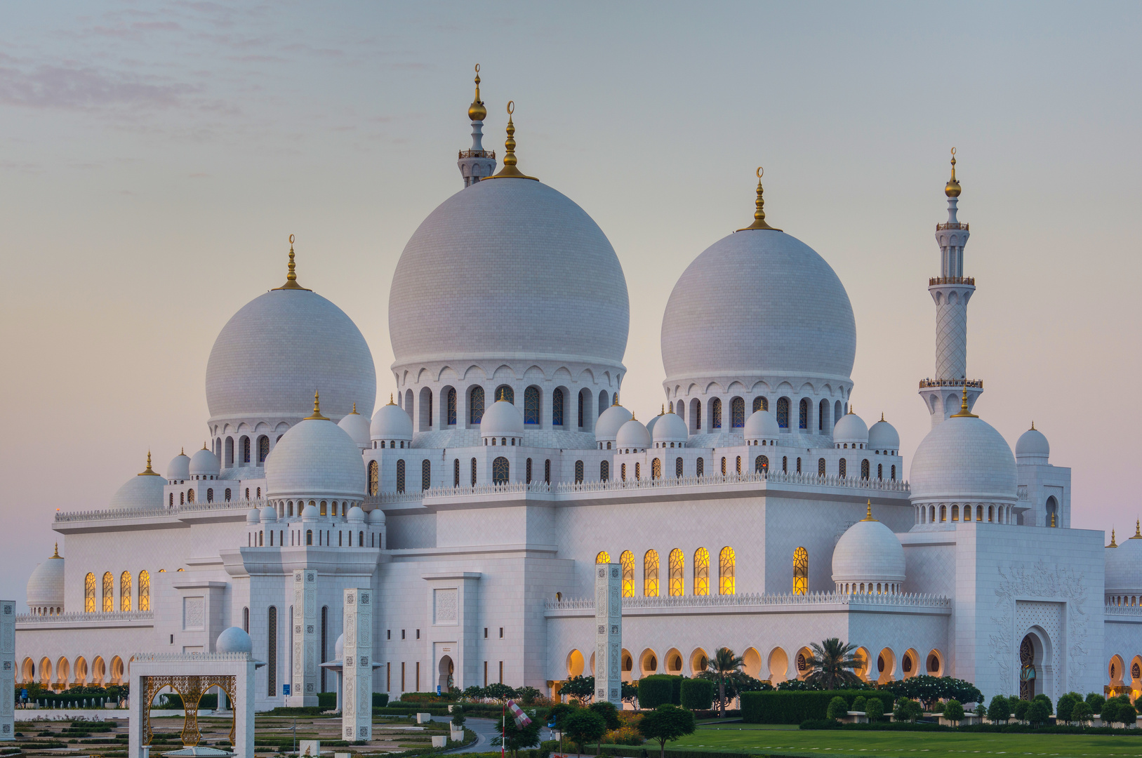 Sheikh Zayed Grand Mosque - Abu Dhabi