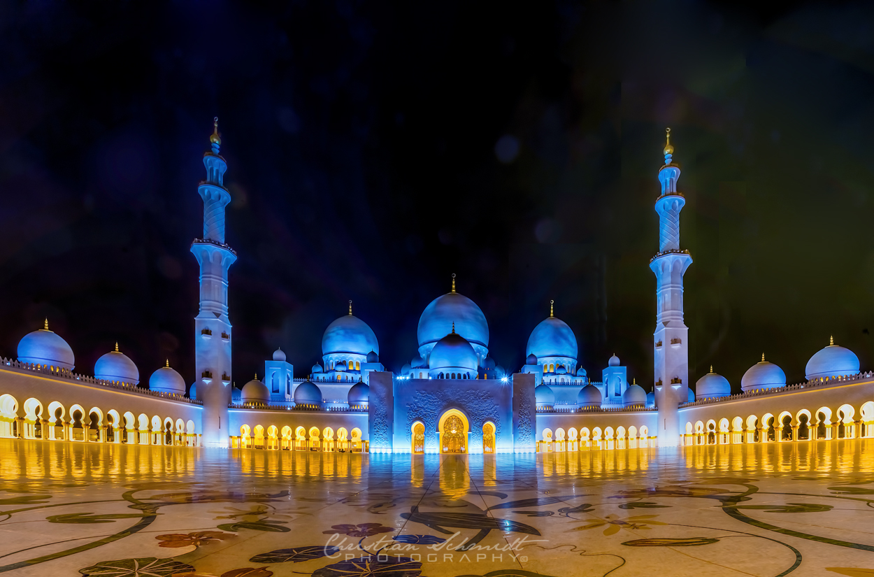 SHEIKH ZAYED GRAND MOSQUE BEI NACHT 