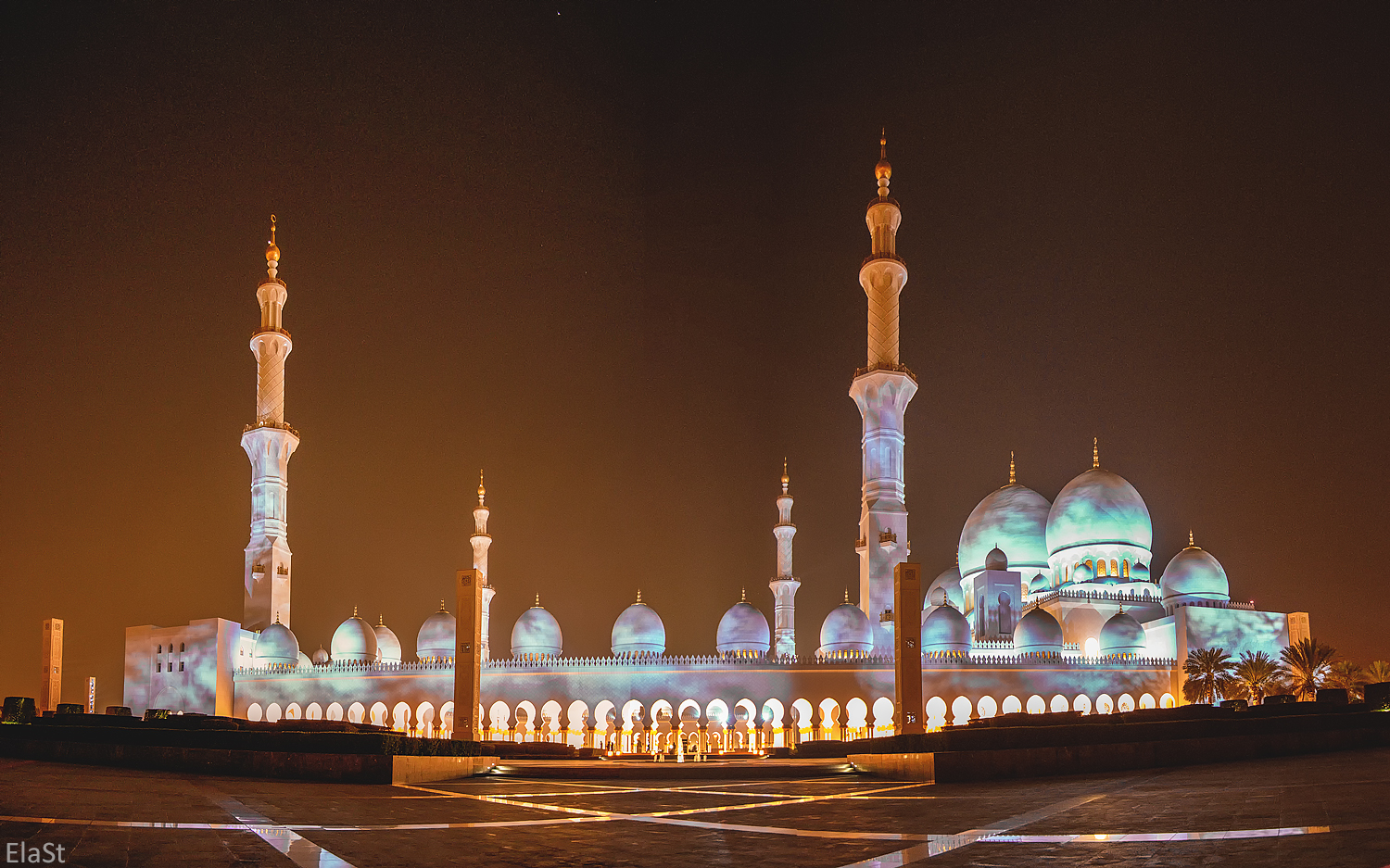 Sheikh Zayed Grand Mosque Centre Abu Dhabi