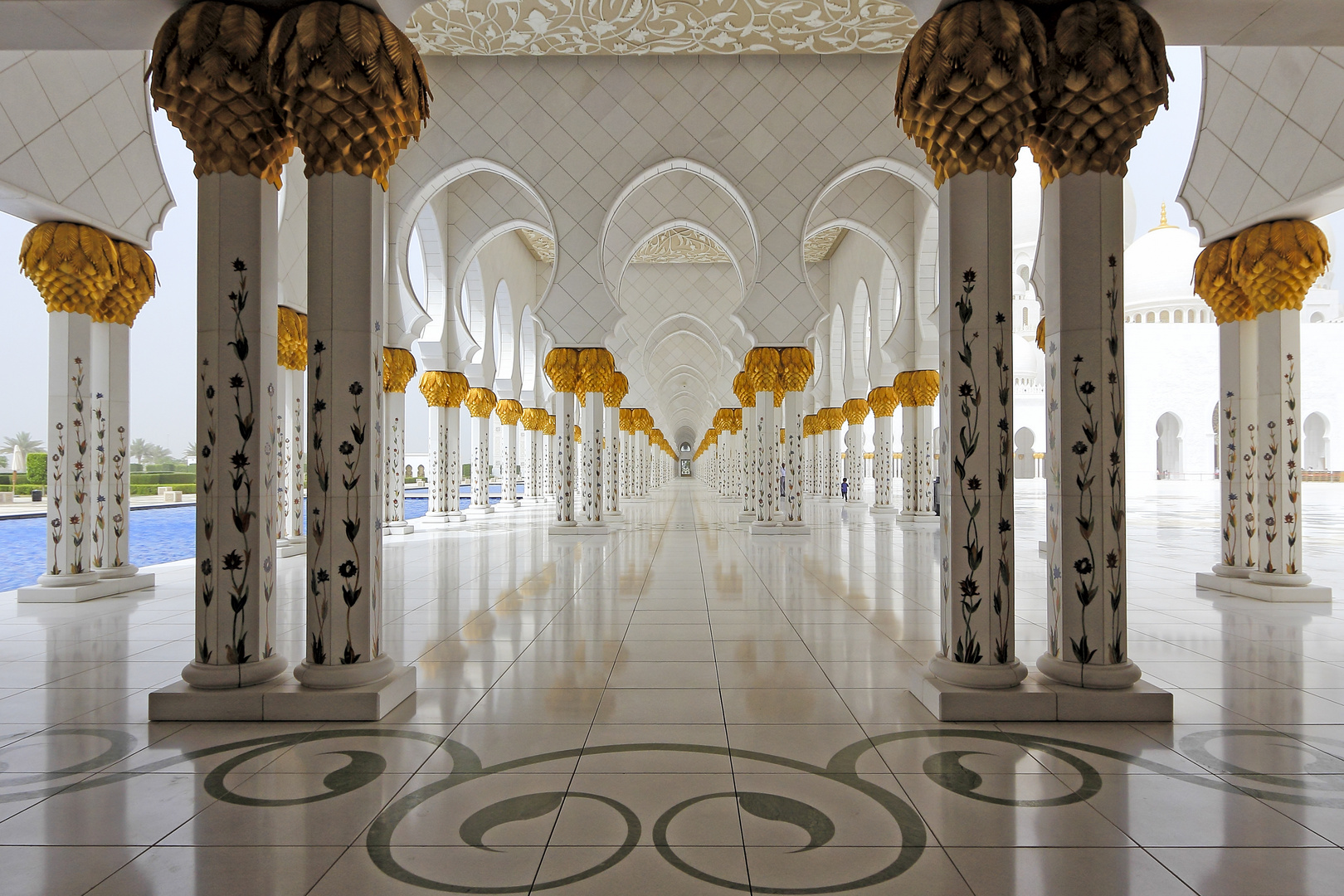 Sheikh Zayed Grand Mosque