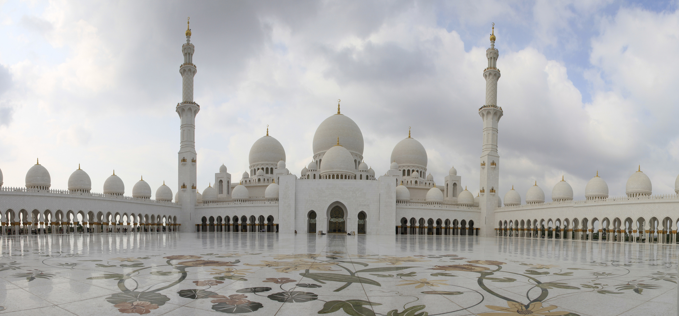 Sheikh Zayed Grand Mosque