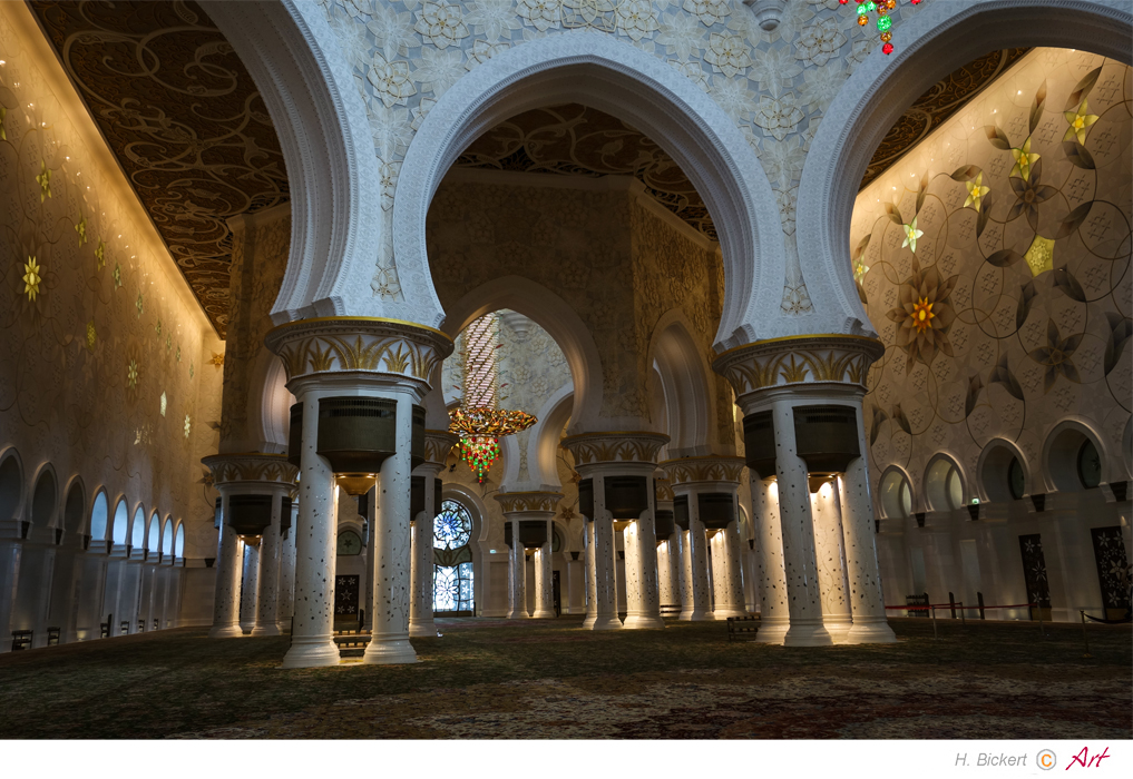 Sheikh-Zayed-Moschee 01