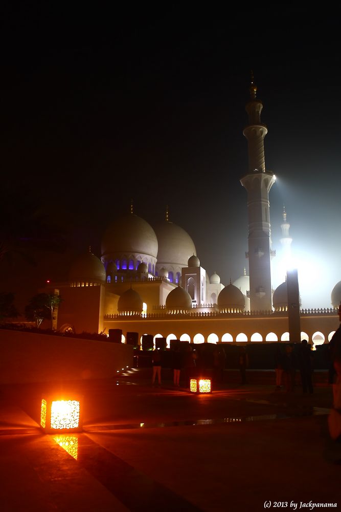 Sheikh-Zayed-Moschee in Abu Dhabi (1)