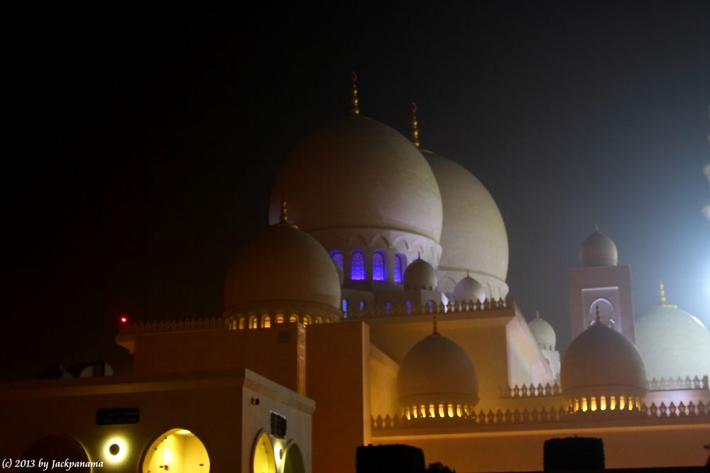 Sheikh-Zayed-Moschee in Abu Dhabi (2)