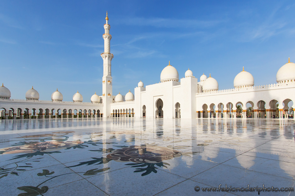 Sheikh Zayed Mosque di Abu Dhabi